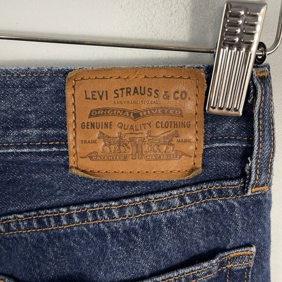 Levis Premium Wedgie Straight Jeans Blue Womens 26 Button Fly Raw Hem - Picture 10 of 15
